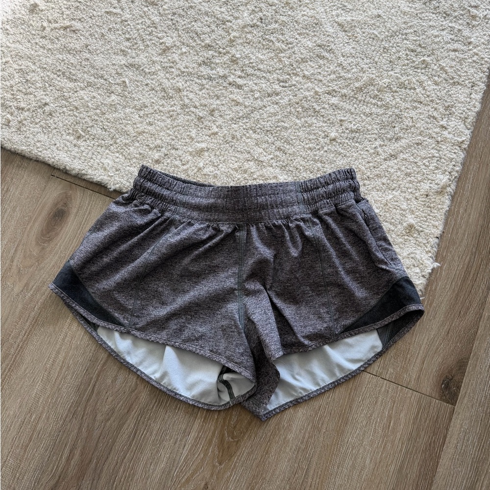 Lululemon Hotty Hot Shorts 2.5” Heather Gray